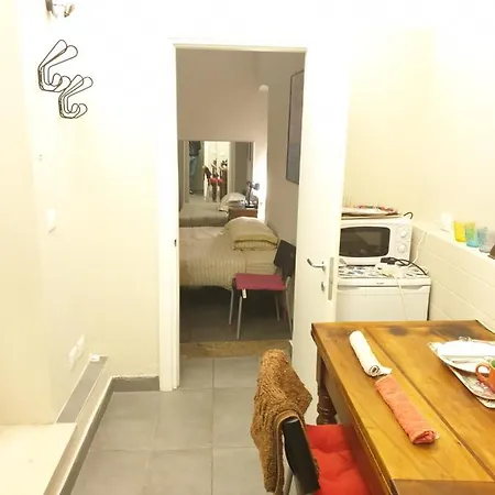 La Casa Di Daniele Affittacamere 2*